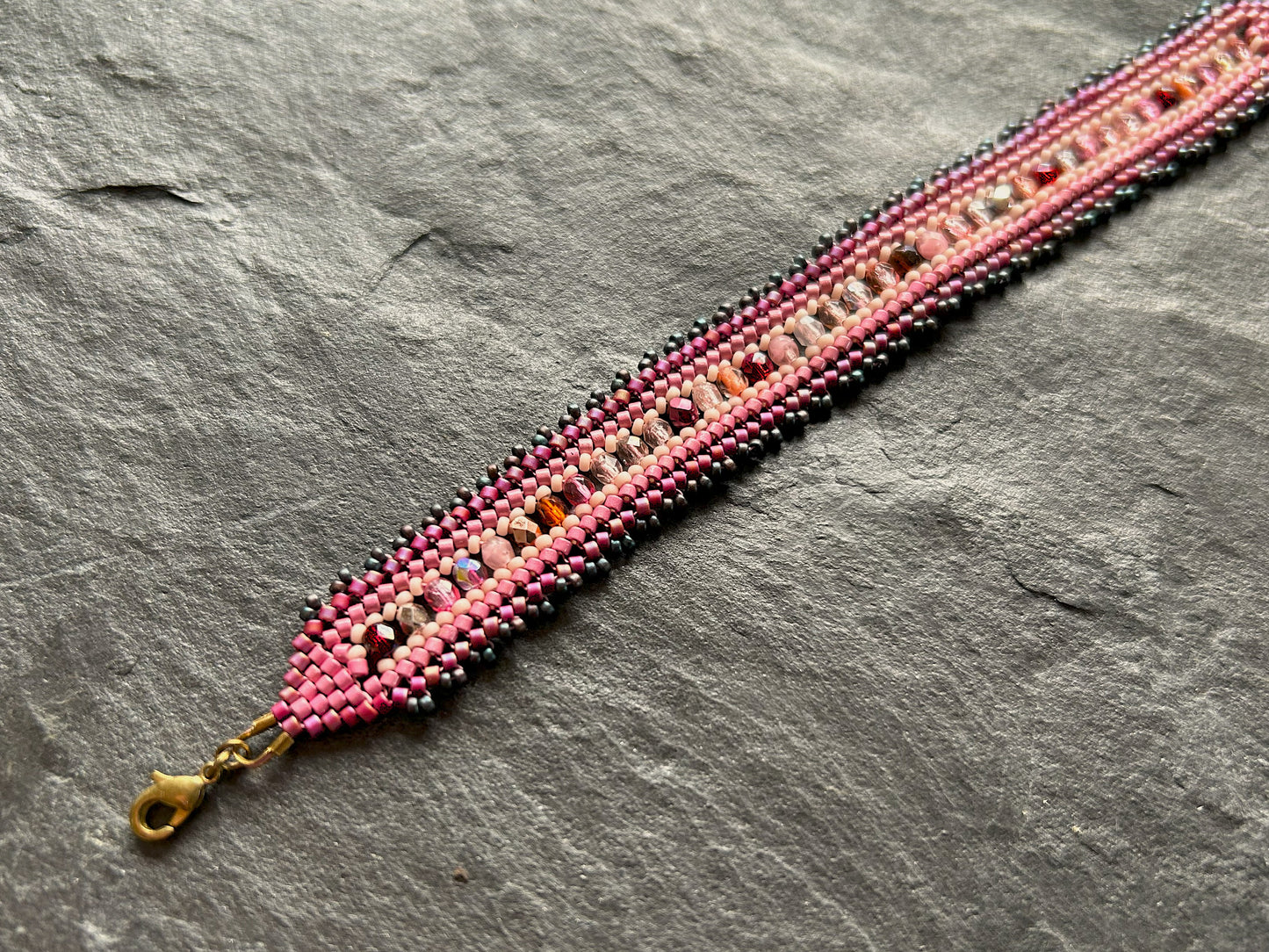 Personalisiertes "Coburn" Armband - Knall-Pink