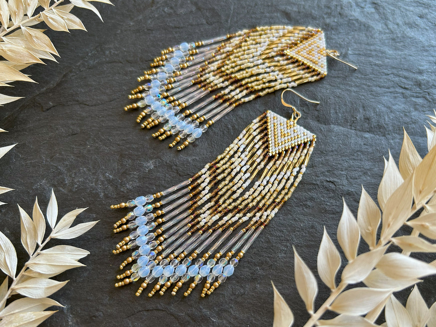 Dazzling earrings "Sheila" - white & gold