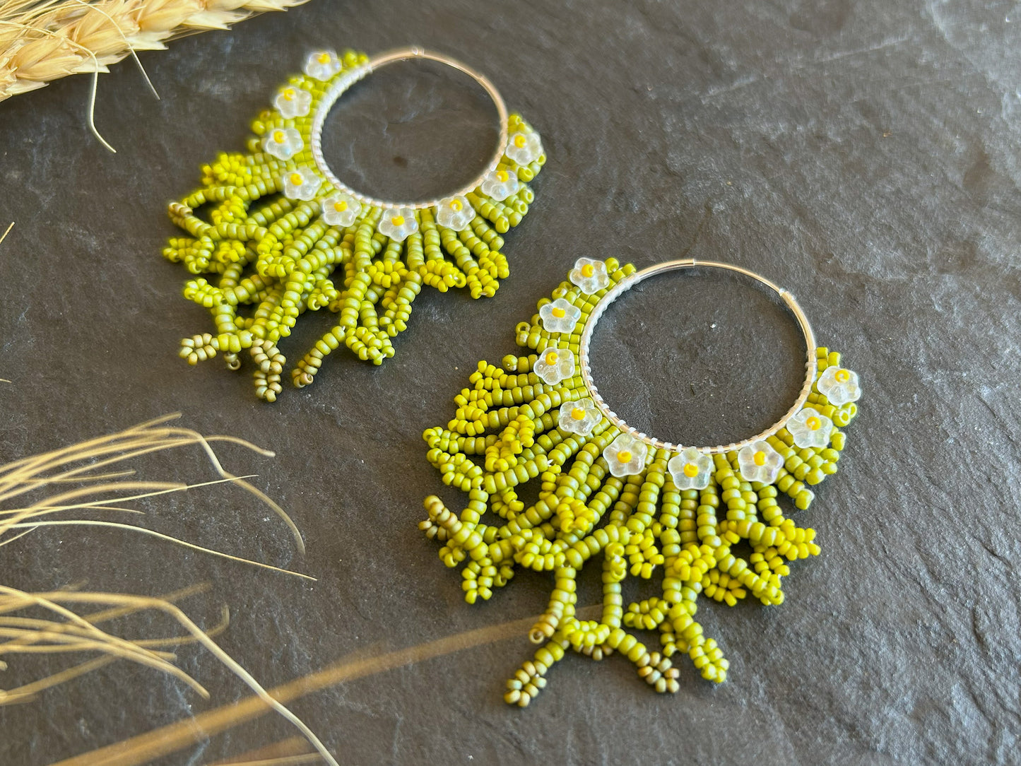 Hoop earrings "Margo" - bloom in white
