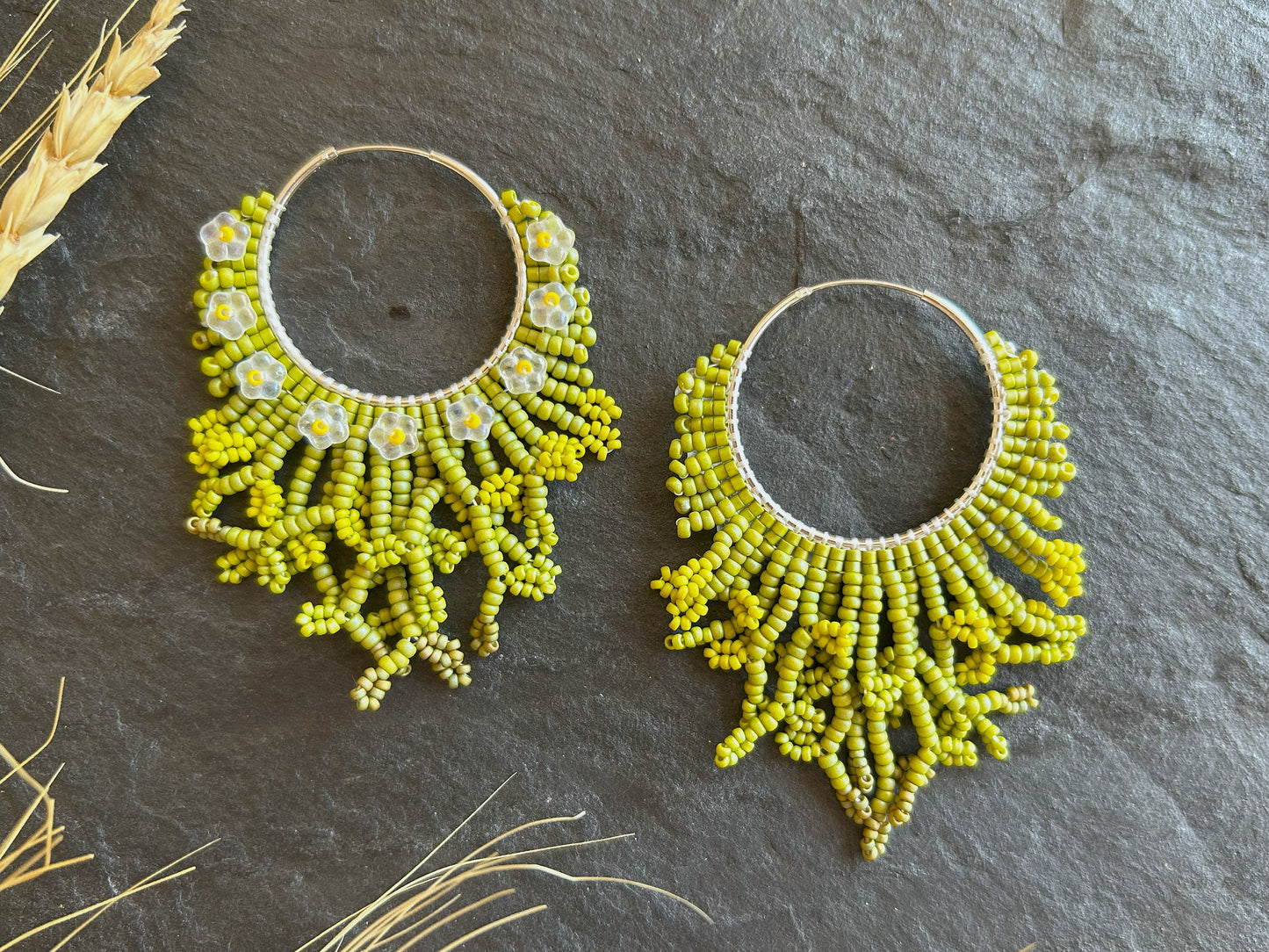 Hoop earrings "Margo" - bloom in white