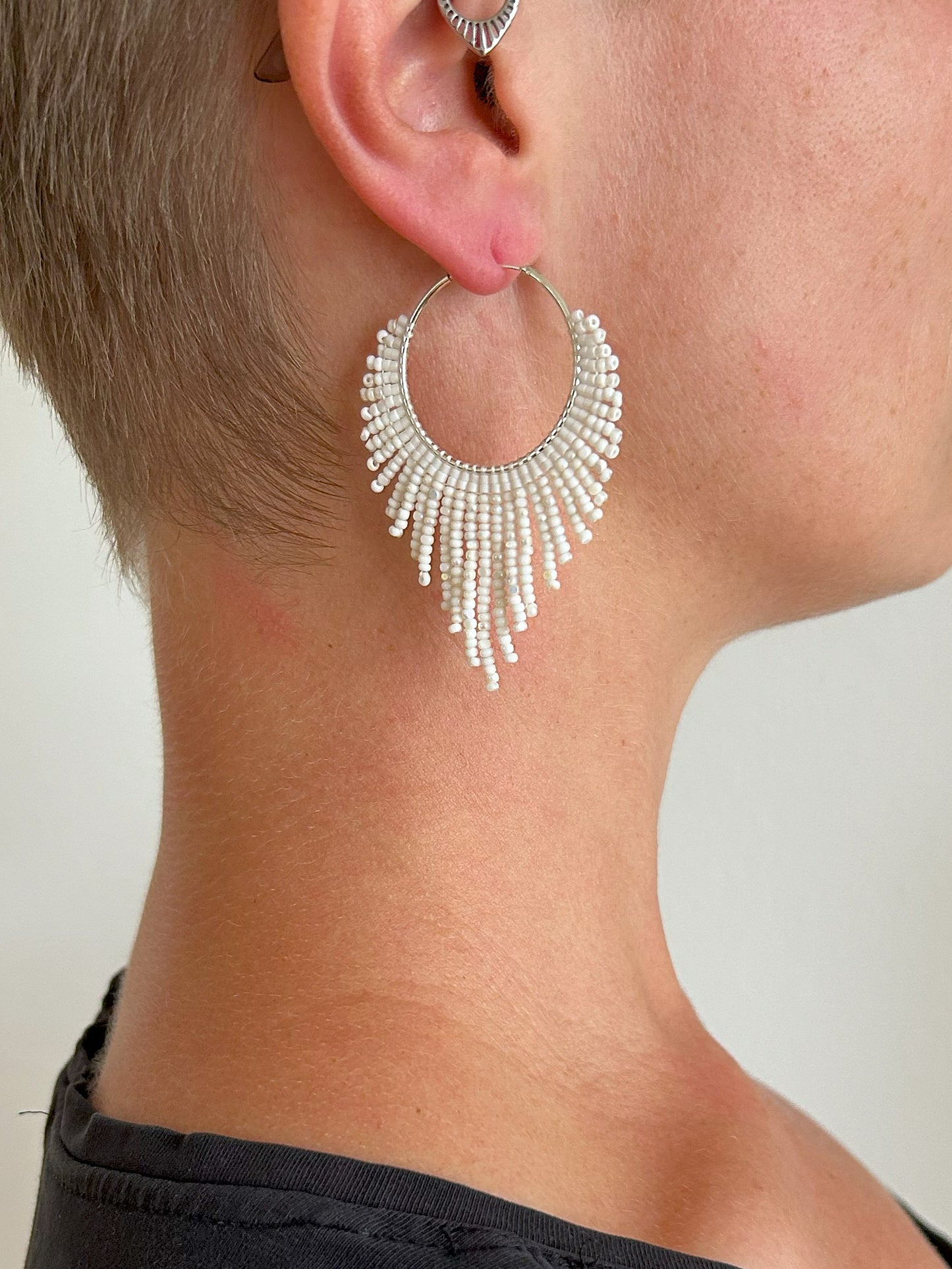 Silver hoop earrings "Celeste" - white