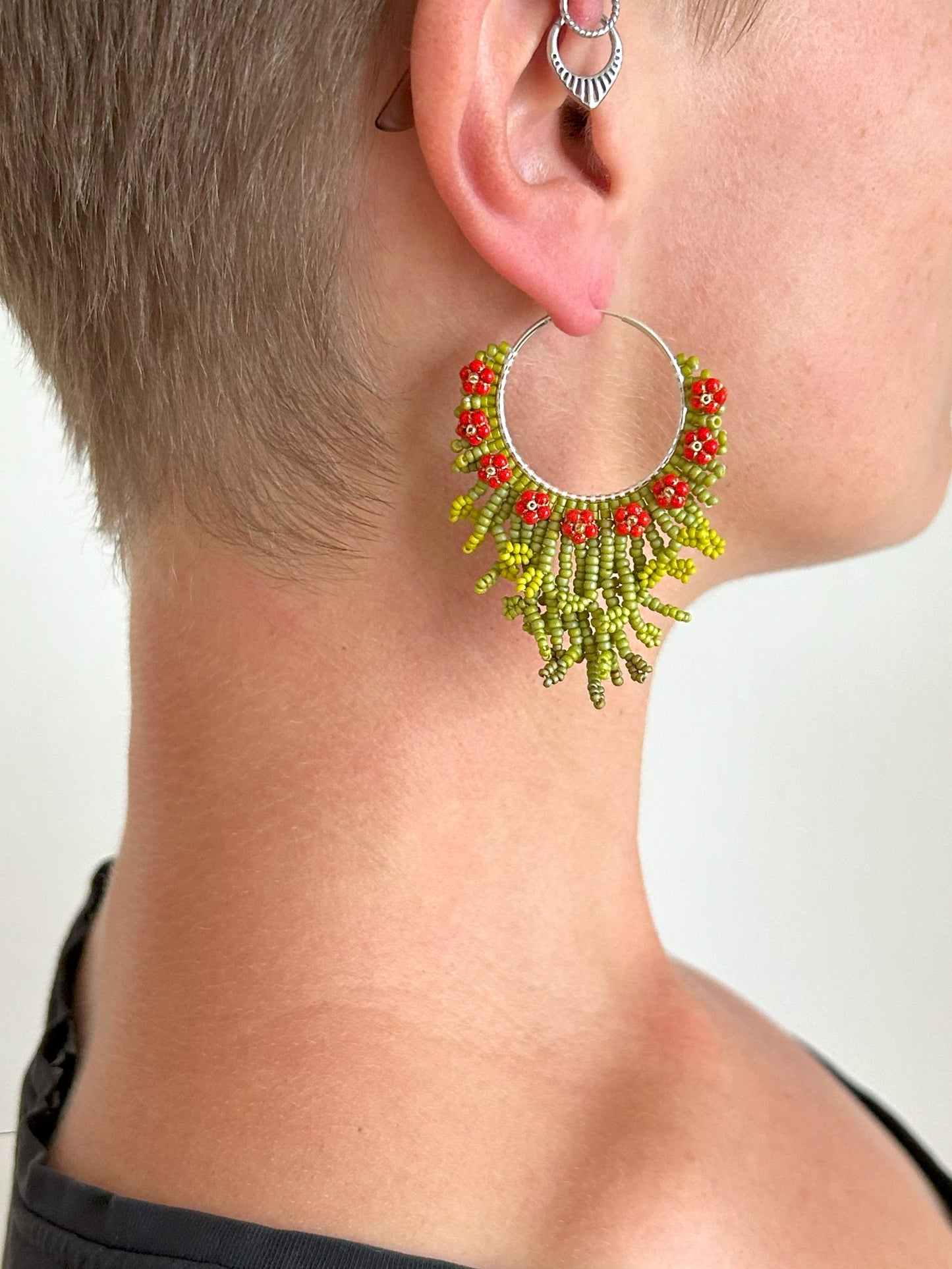Hoop earrings "Margo" - bloom in red