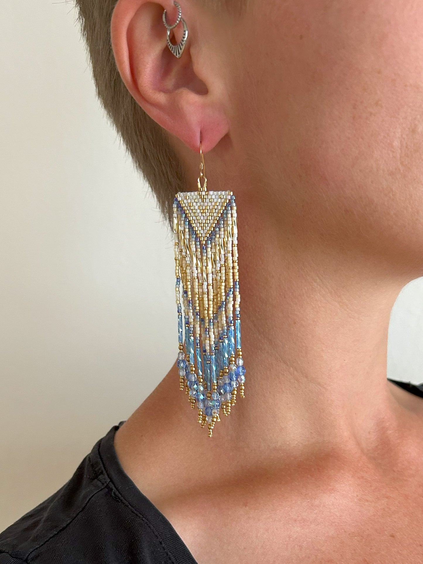Dazzling earrings "Sheila" - gold & blue