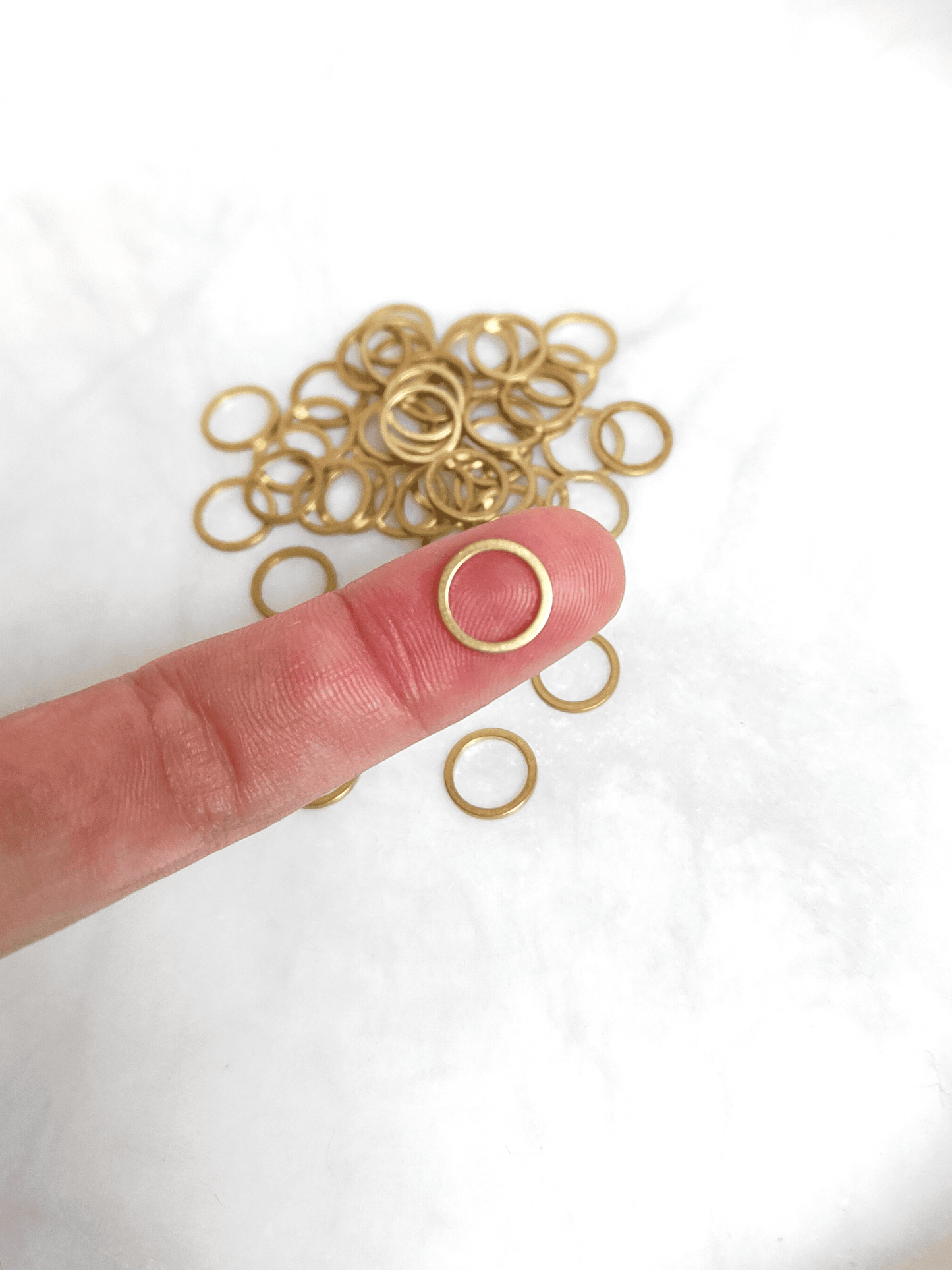 Circle brass findings 10mm