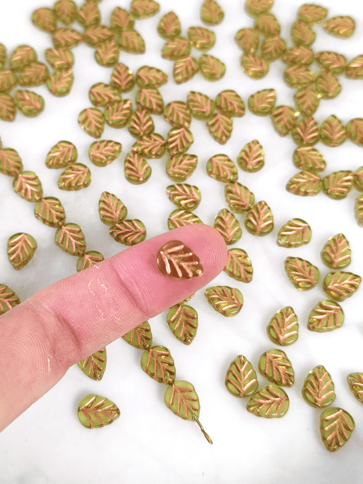 Minzblätter 10mm - warmes Hellgrün & Kupfer