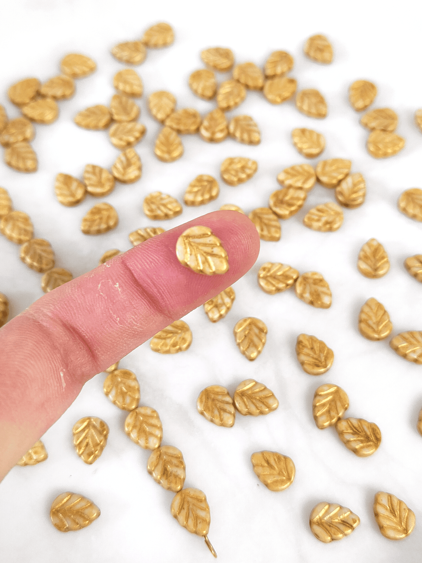 Minzblätter 10mm - Beige & Gold