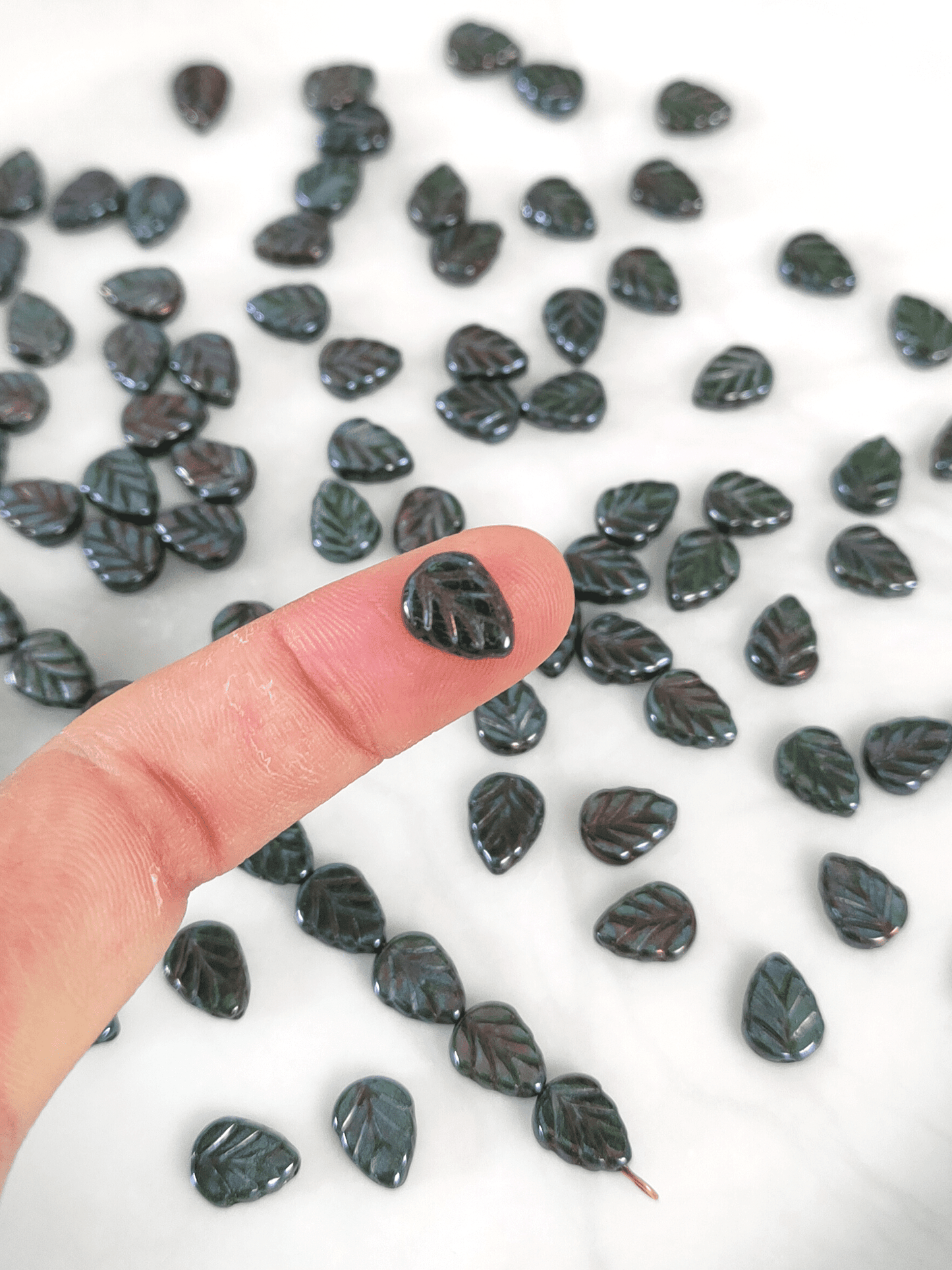 Minzblätter 10mm - Dunkelgrün & Lila