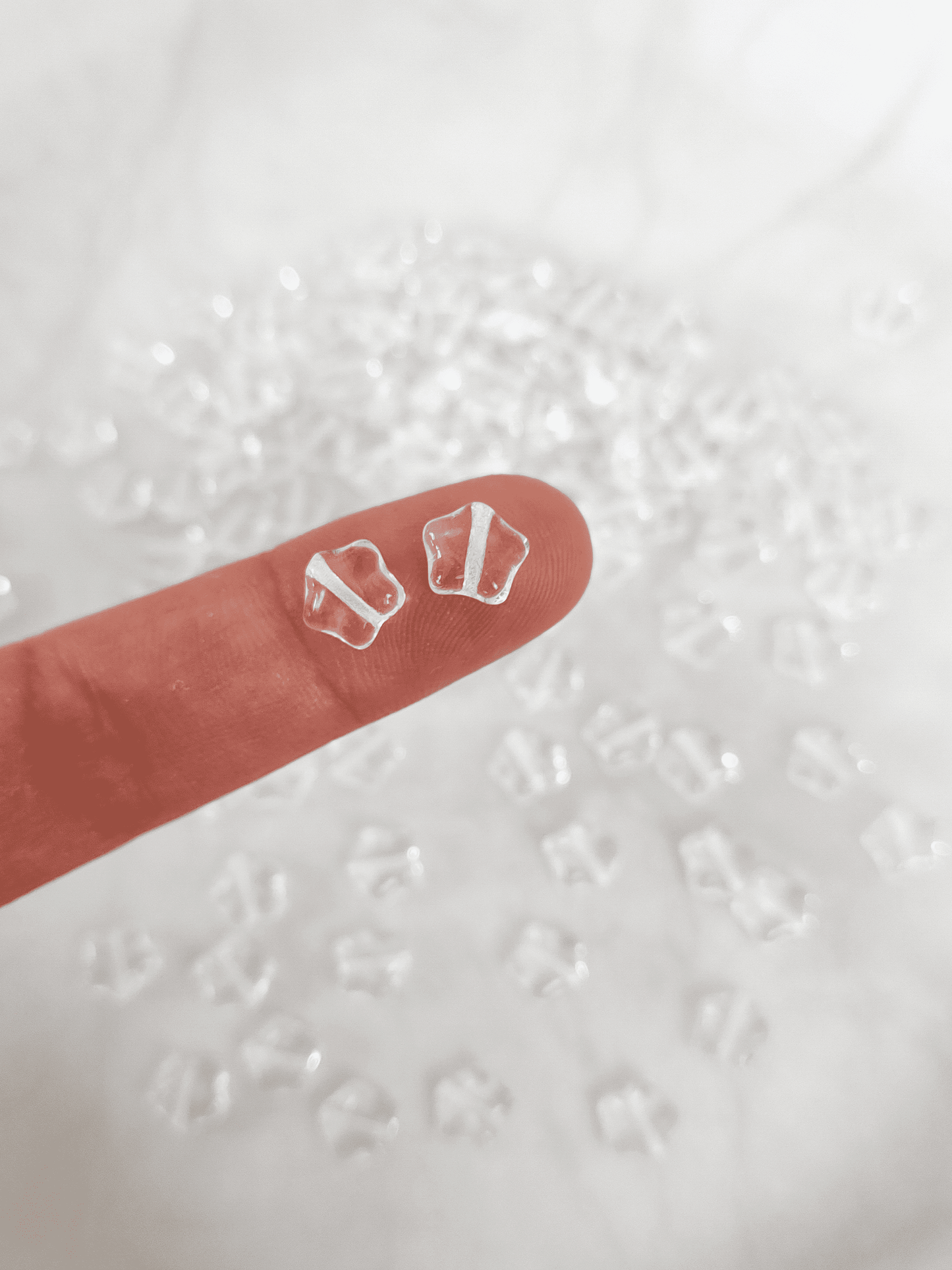 Star beads 8mm - colorless