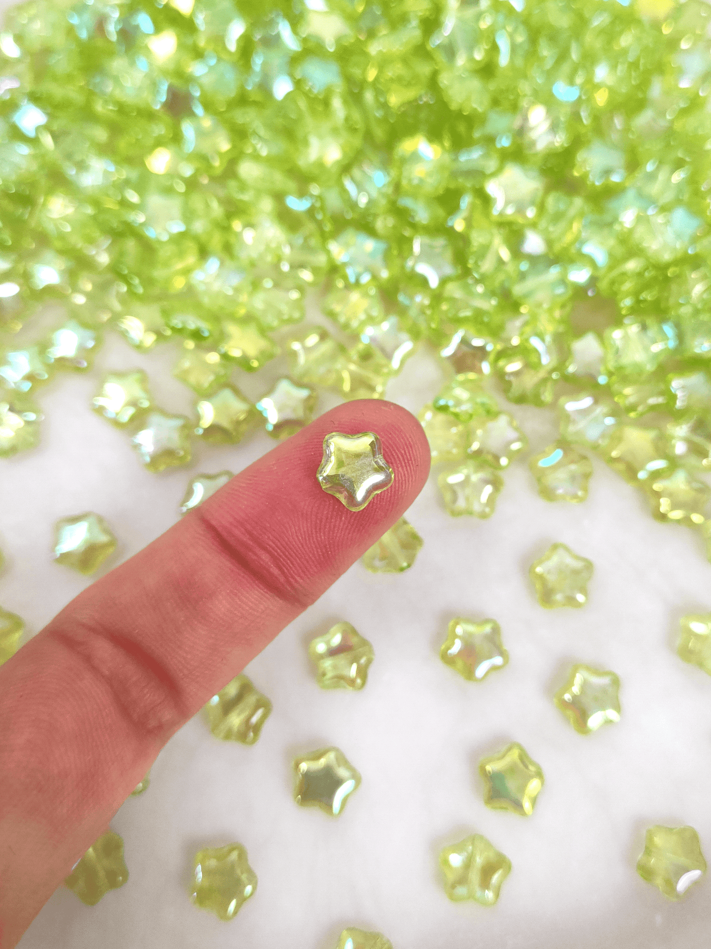 Star beads 8mm - green iris