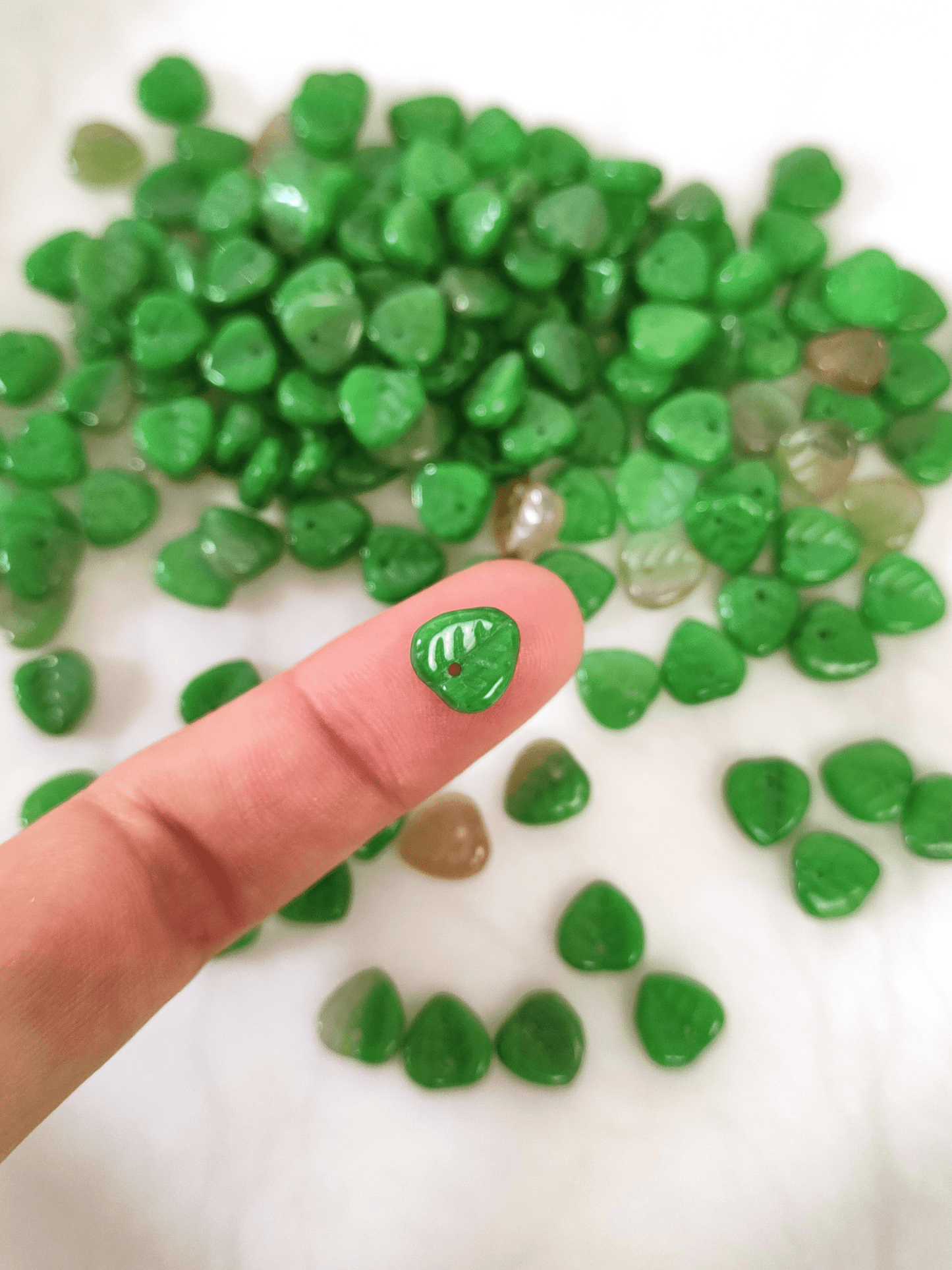 Linden leaf beads 9mm - forest green & brown