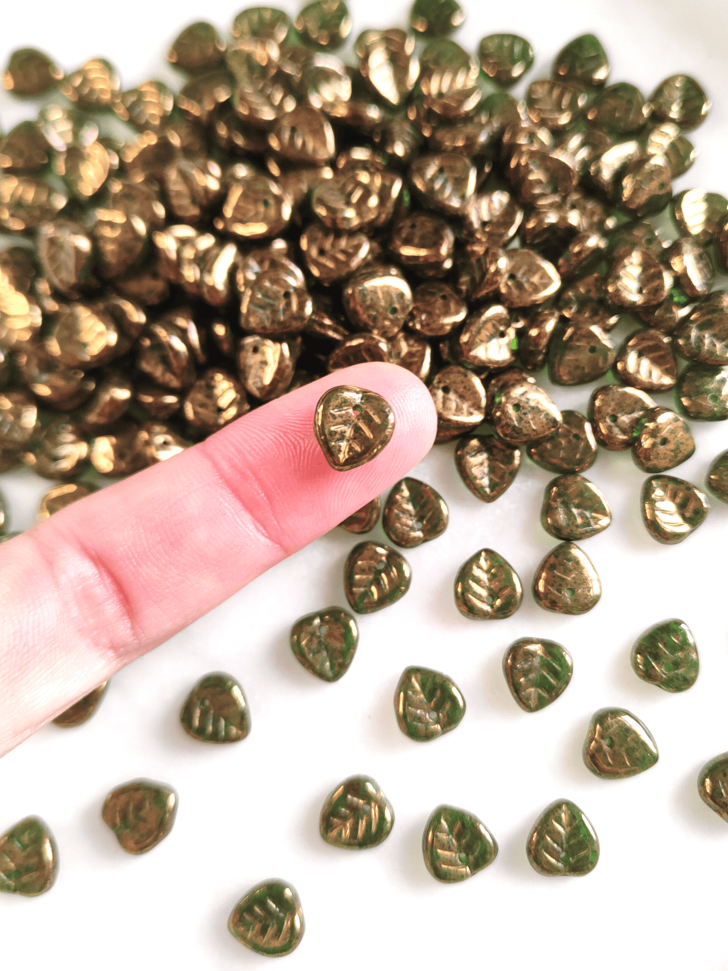 Lindenblätter 9mm - Bronze