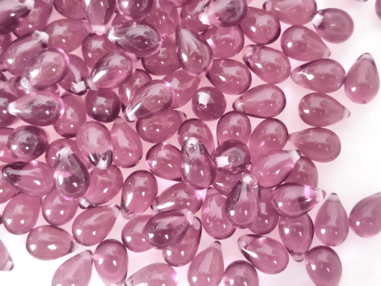 Drop beads 6x9mm - muted purple