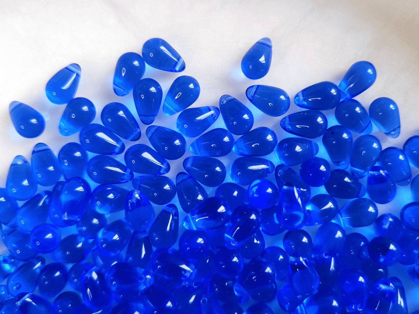 Tropfen 6x9mm - Königsblau