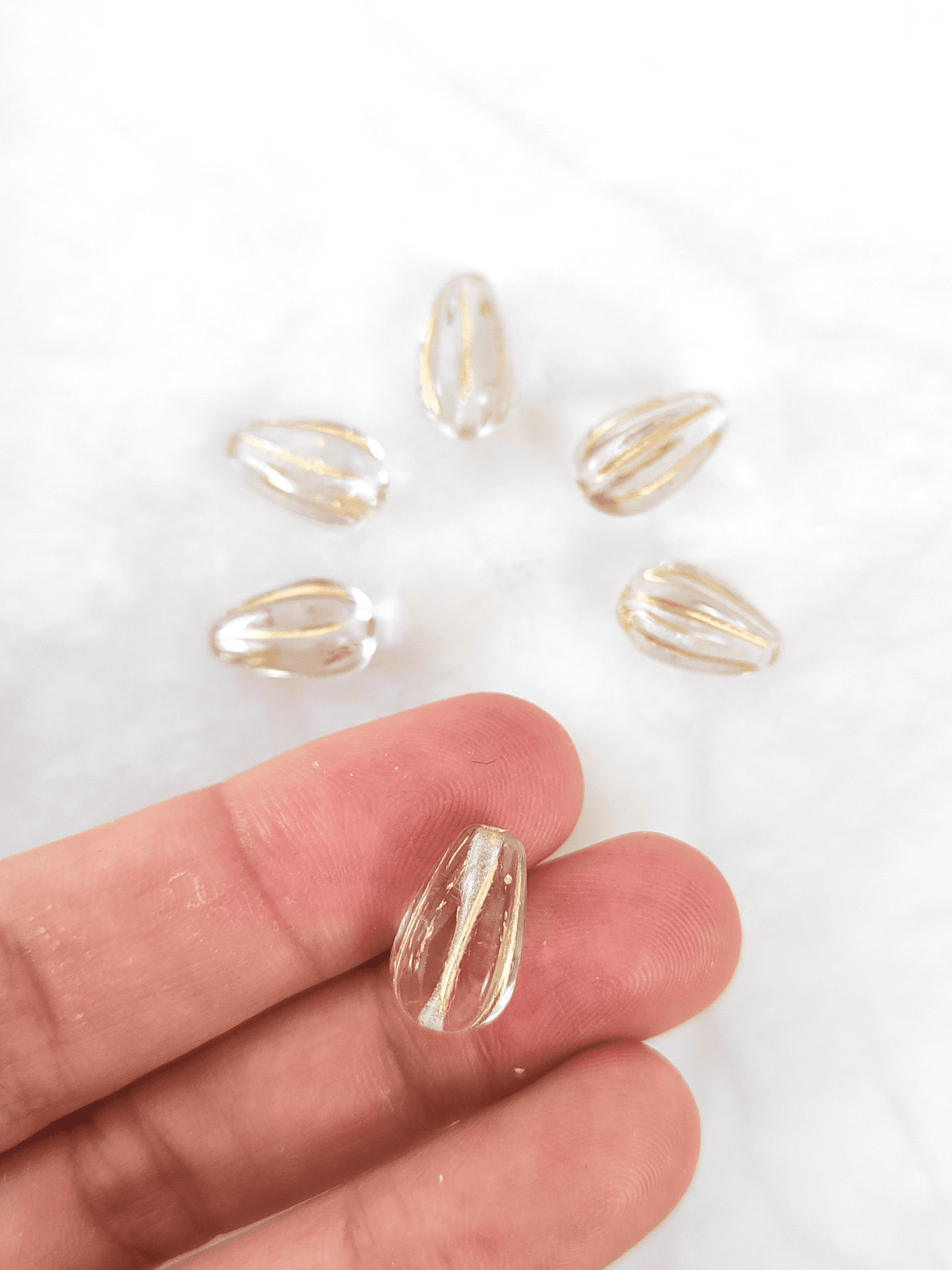 Melonen-Tropfen 13x8mm - Farblos & Gold