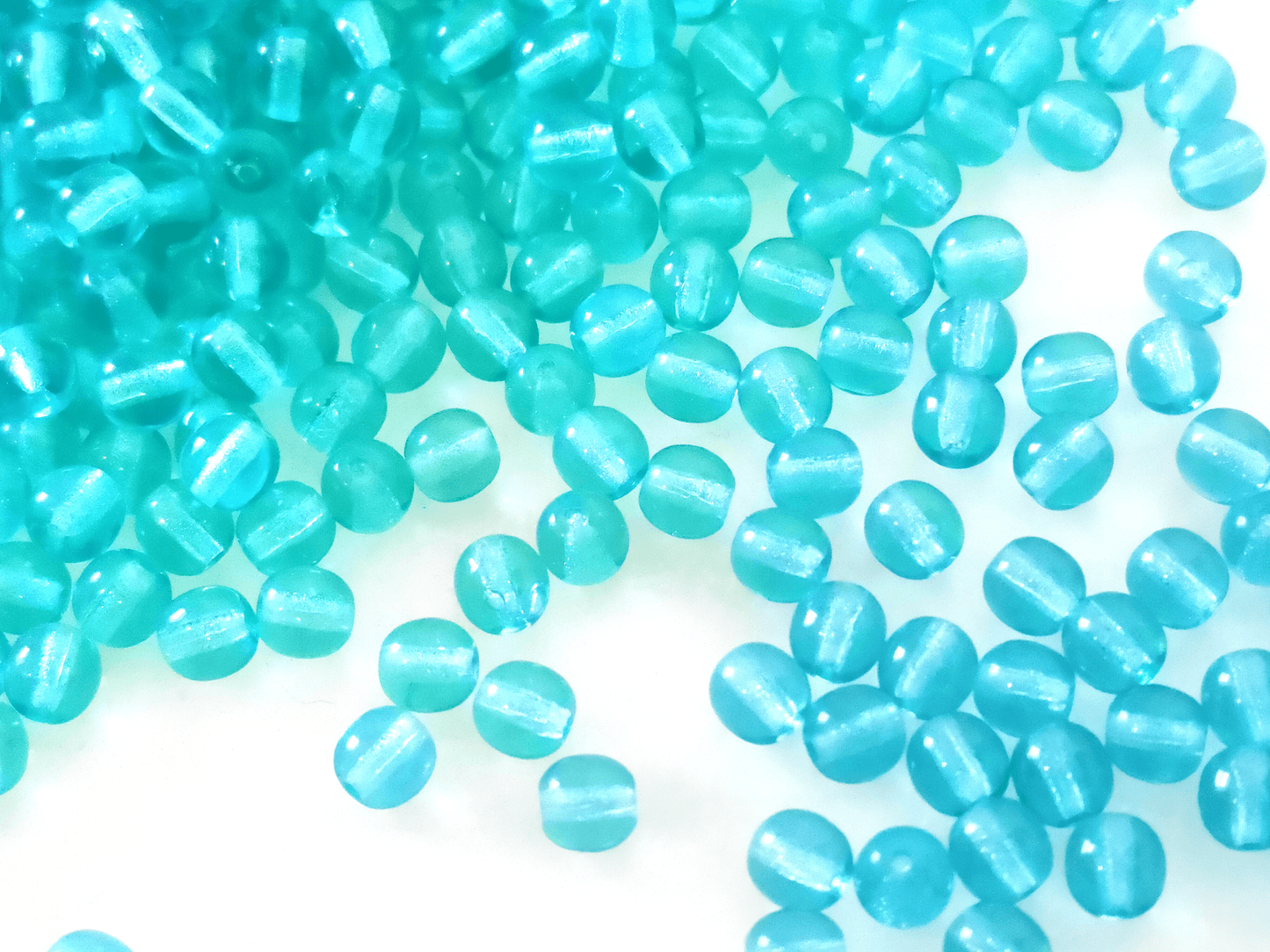 4mm round beads - Caribbean blue