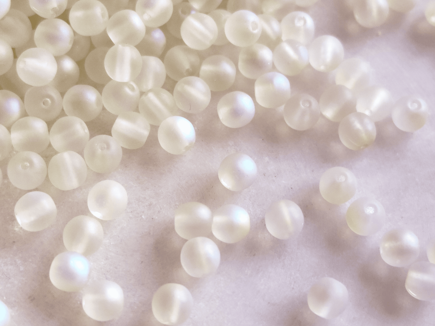 4mm round beads - matt pastel orange iris