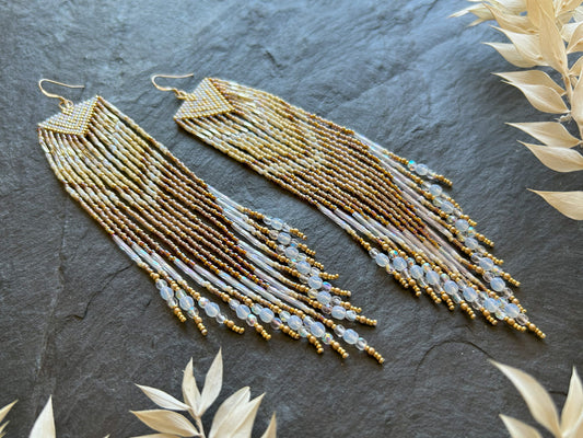 Dazzling statement earrings "Sheila" - white & gold