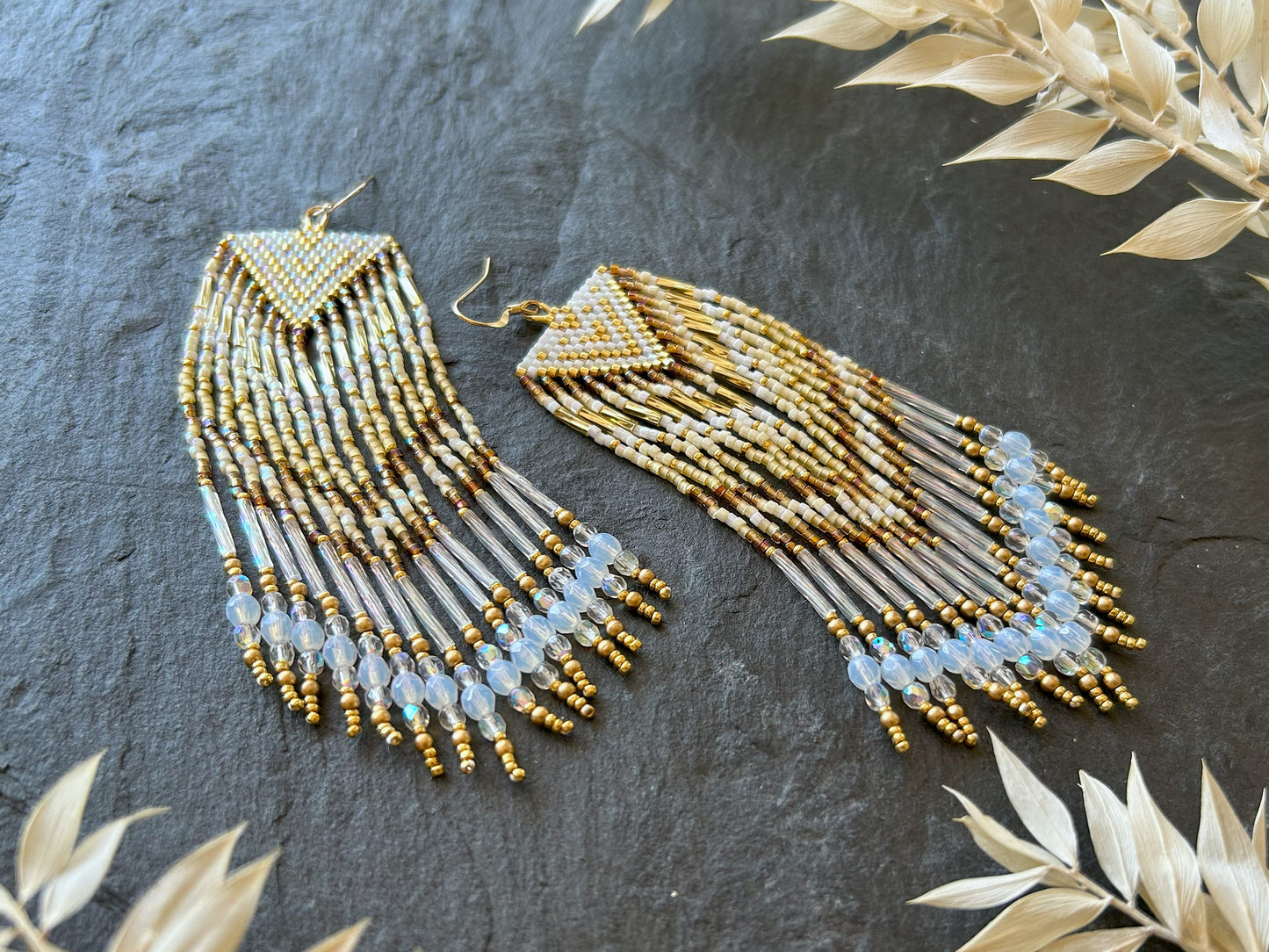 Dazzling earrings "Sheila" - white & gold