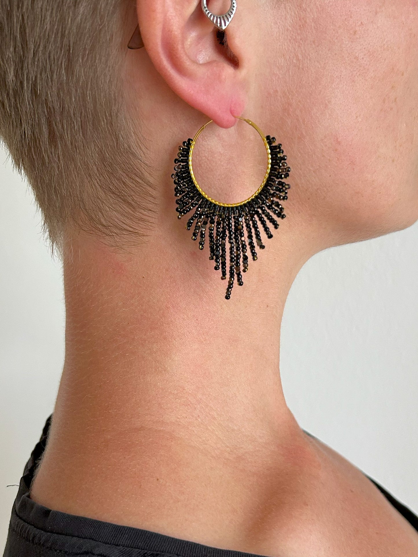 Golden hoop earrings "Celeste" - black & bronze