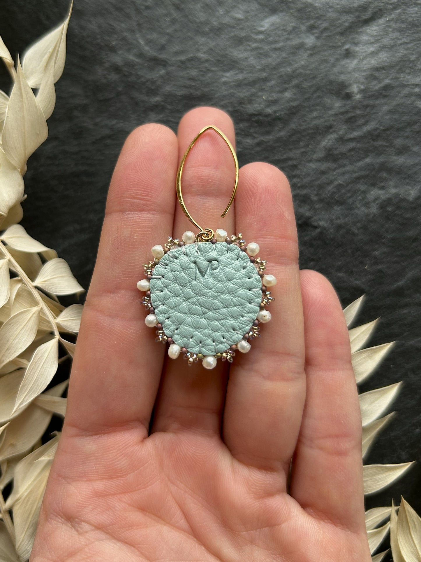 Hänge-Ohrringe "Melody" mit Abalone-Perlmutt - Pastell Gold & Herz