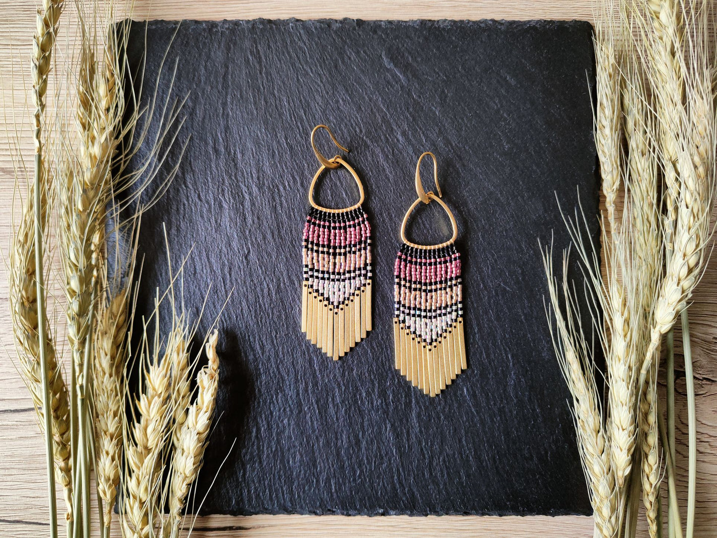 Wind chime earrings "Alizeh" - light pink