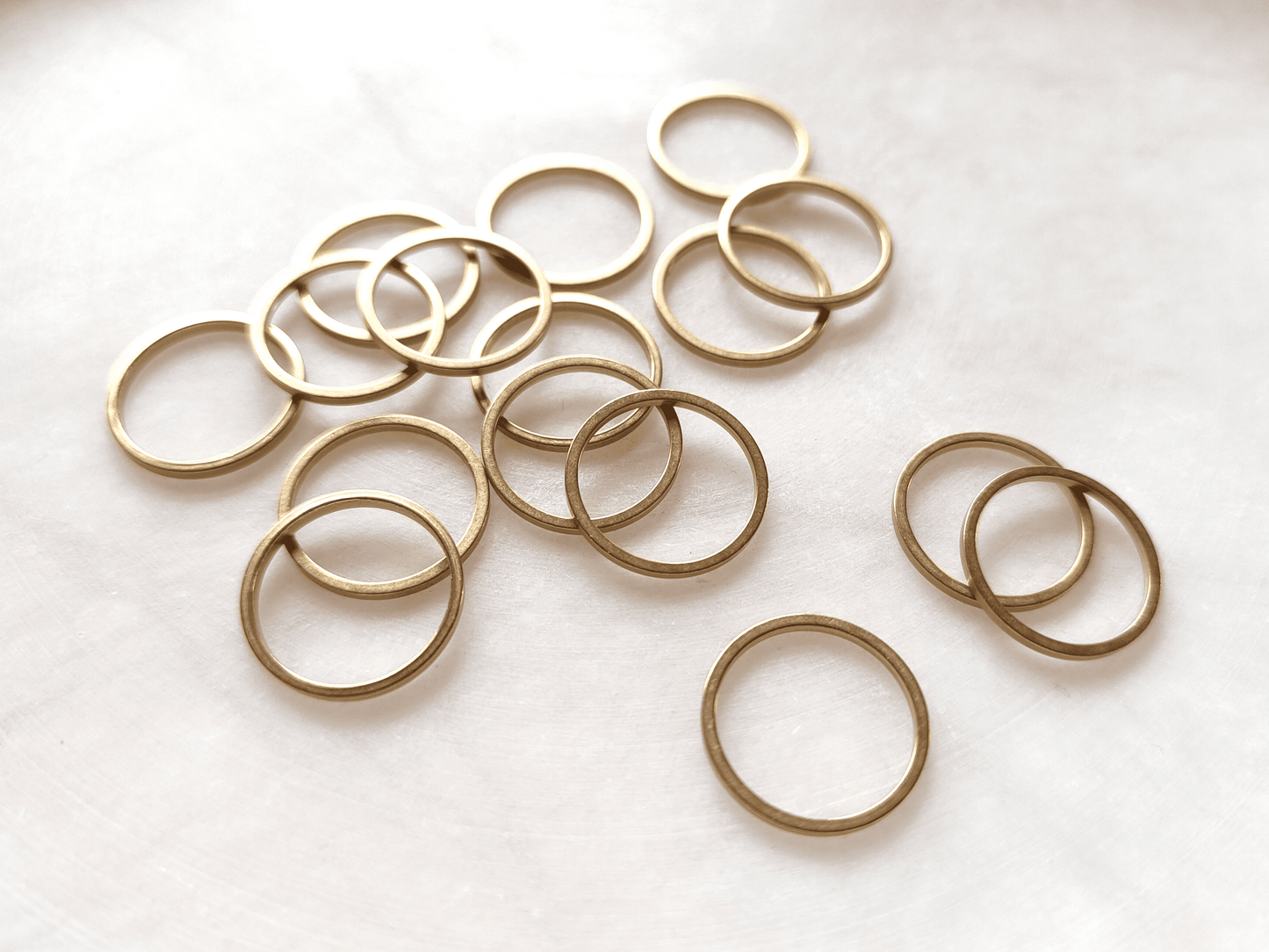 Circle brass findings 16mm