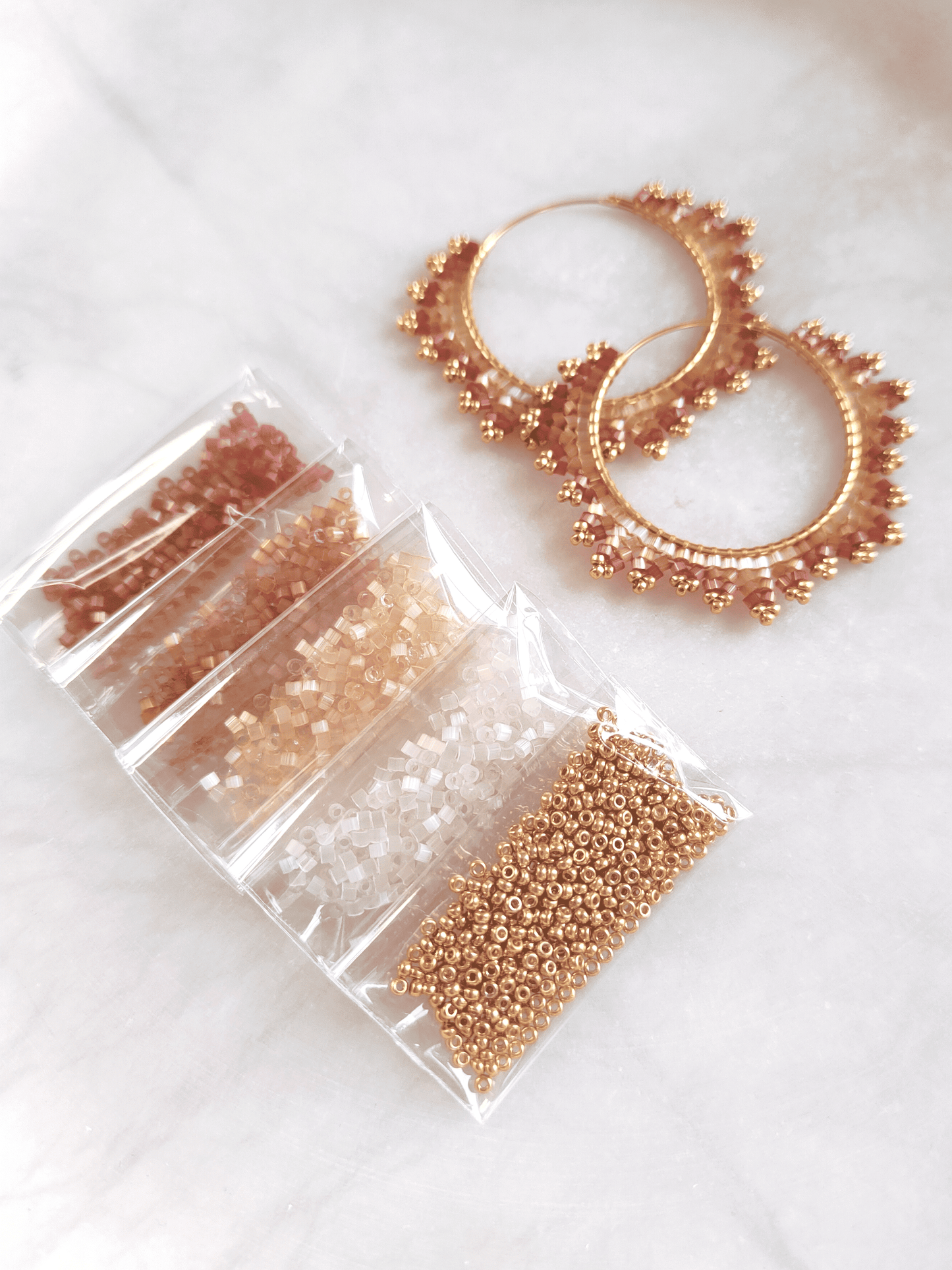 "Estelle" bead kit - strawflower