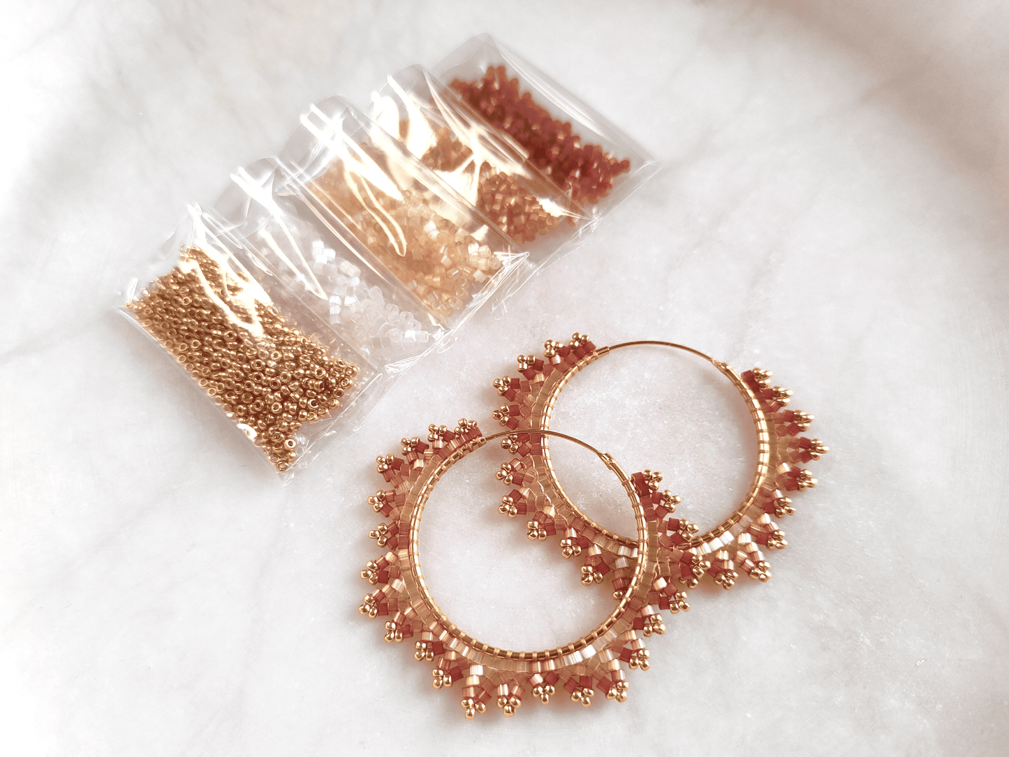 "Estelle" bead kit - strawflower