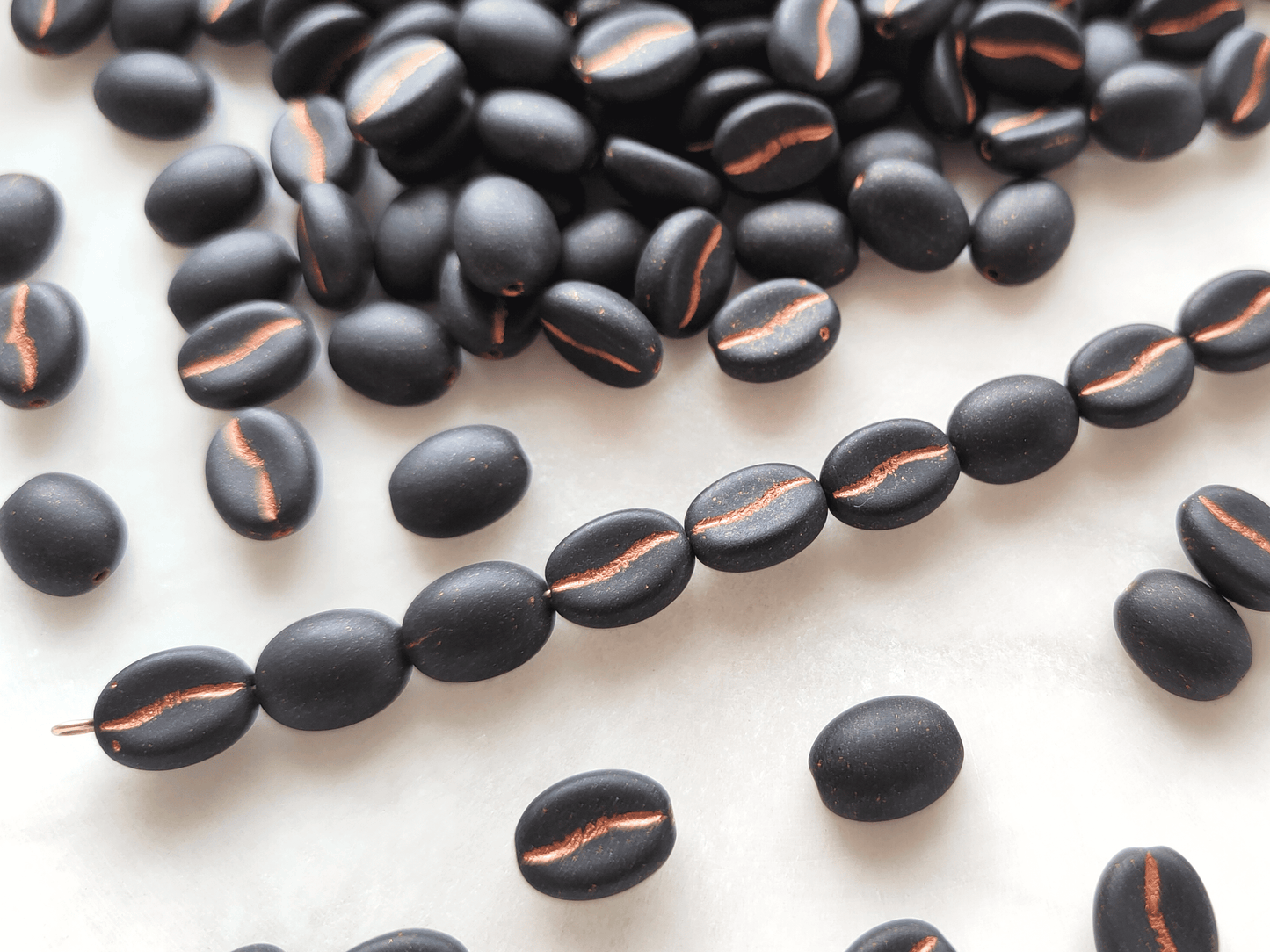 Coffee bean beads 11x8mm - matt black & copper