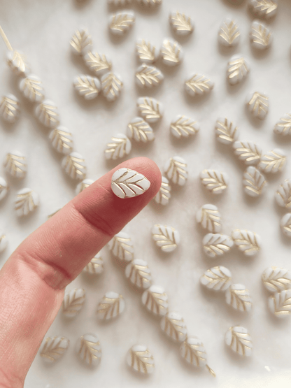 Minzblätter 10mm - Weiß & Gold