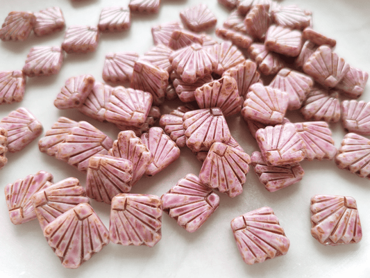 Fan ornament beads 17mm - light pink & brown speckled