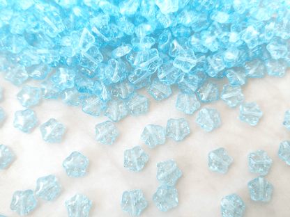 Star beads 8mm - light blue crackle
