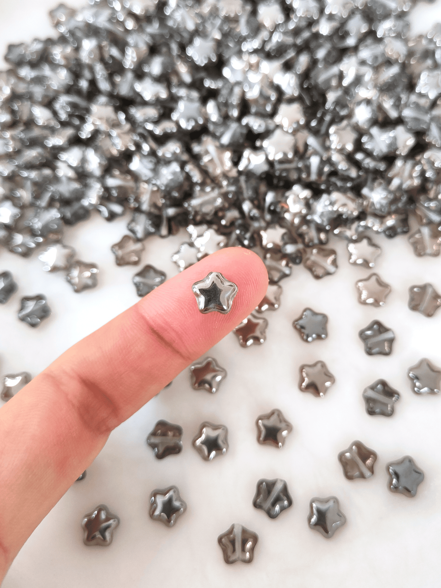 Star beads 8mm - colorless & gunmetal