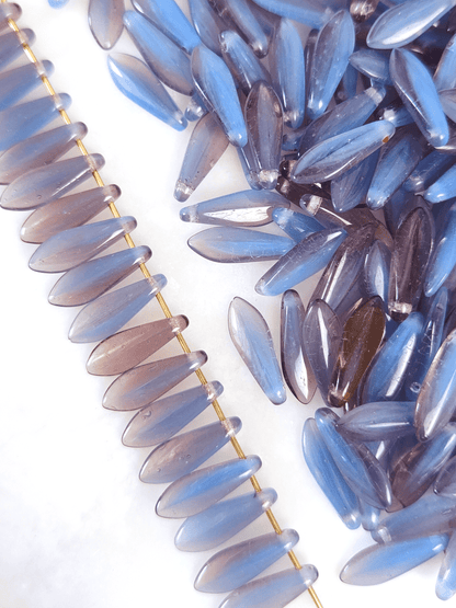 Dagger beads 5x16mm - ombre light blue & purple