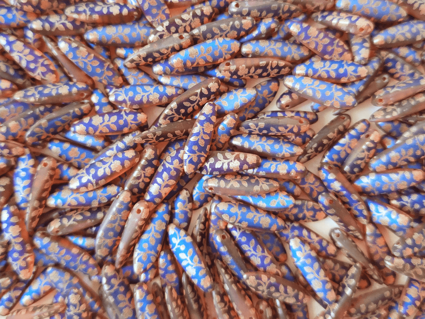 Dagger beads 5x16mm - red, blue & rose motif