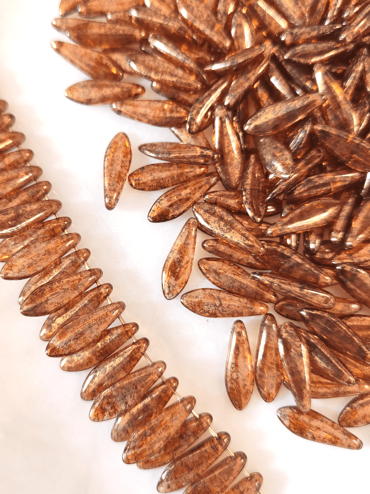 Dagger beads 5x16mm - brown & bronze