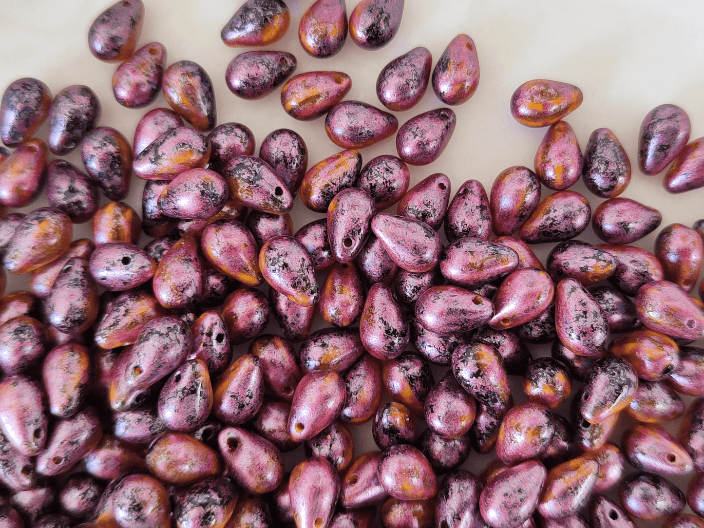 Drop beads 6x9mm - black, yellow & pink