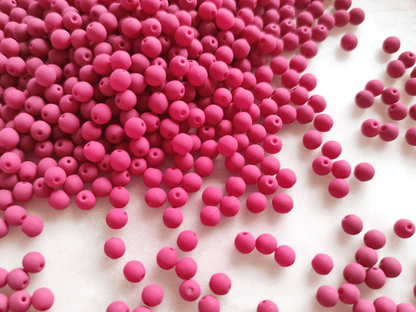 4mm runde Perlen - mattes tiefes Pink